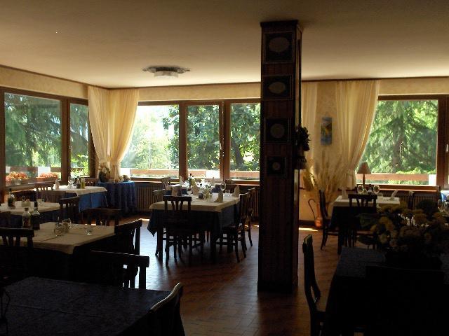 Albergo Alla Trota Pulfero エクステリア 写真